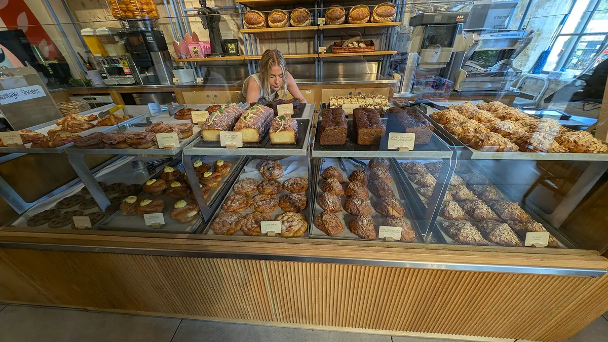 Baker Street Pharmacy – bakery in Carterhatch, London